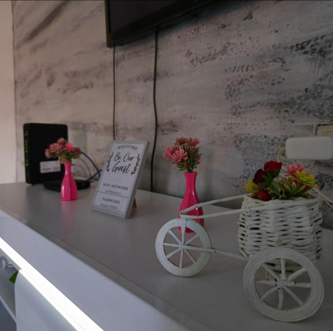 Apartment Center 23 Подгориця Екстер'єр фото